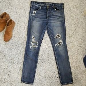 American eagle distressed jeggings